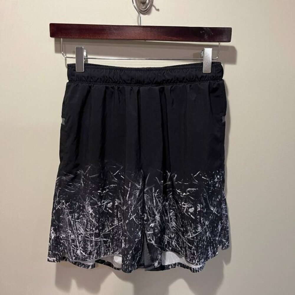 Lululemon Men’s Shorts Small Black Gray Abstract Print 7” Inseam Gym 🏋️♂️🩶